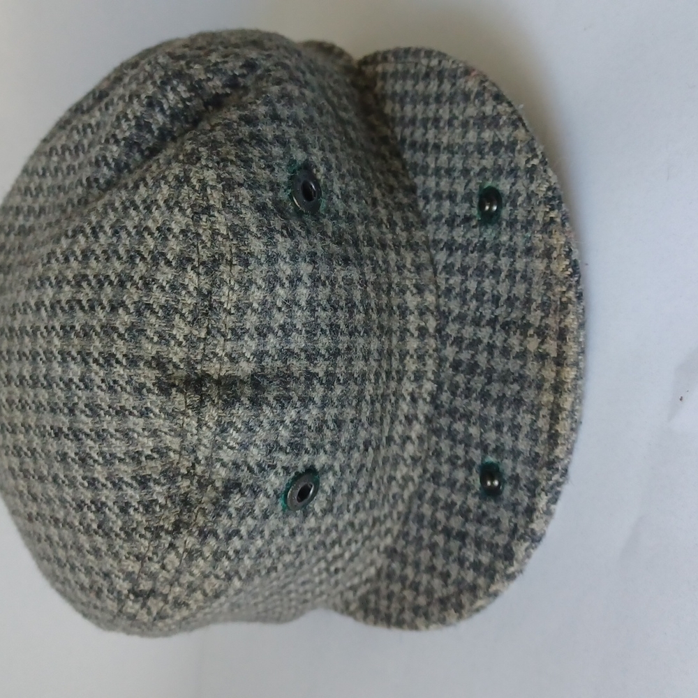 Flat Cap Wool Hat Gray Houndstooth Pattern Made B… - image 6